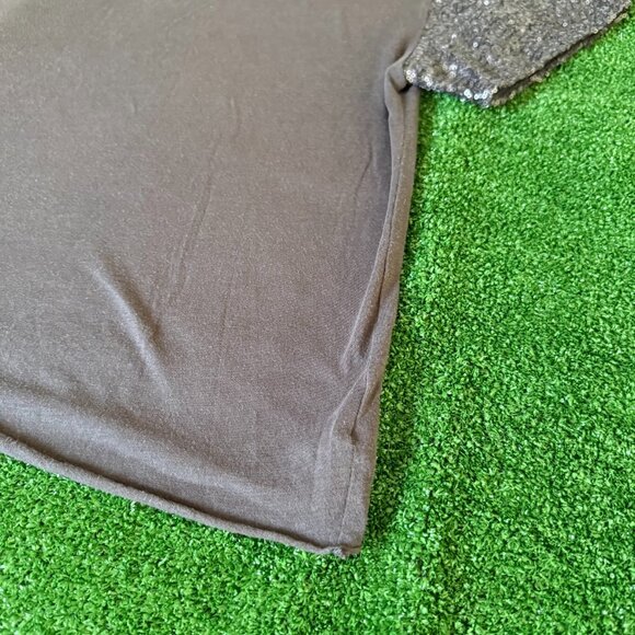 American Eagle Women's Top Grey Sequin Short Sleeve Round Neck T-Shirt Size M - Picture 3 of 13